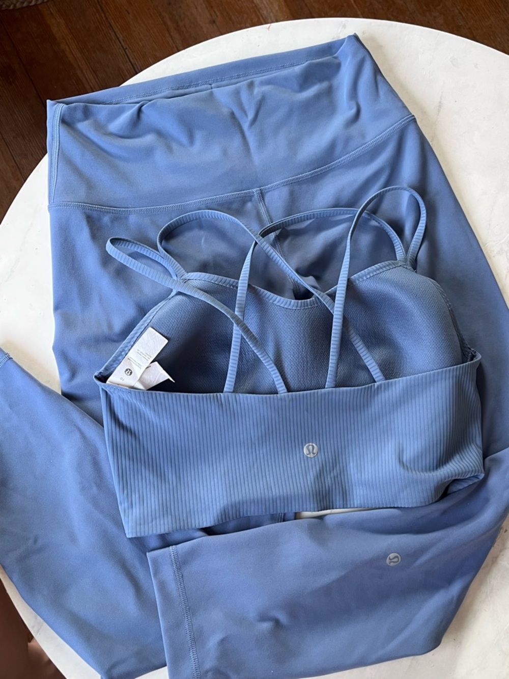 Lululemon Oasis Blue Legging and Sports Bra Set - Picture 7 of 8
